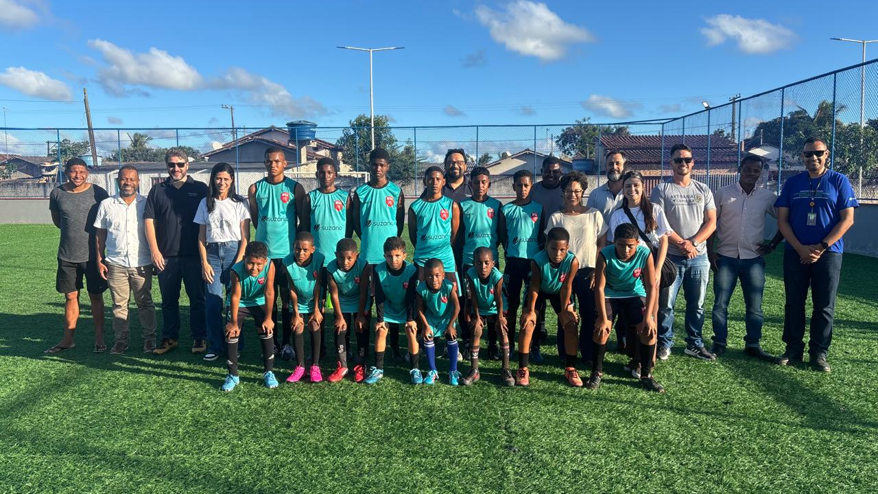 Equipe da Suzano visita Escolinha de São José