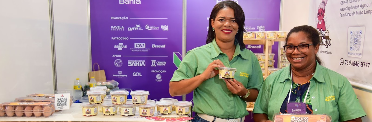 Integrantes do grupo Delícias de Mato Limpo, na Bahia