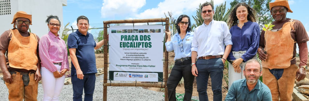 Praça de Eucaliptos_Seminário em Pedrão_2026